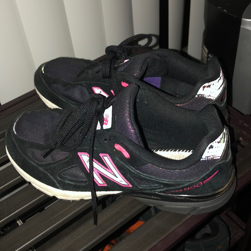 New Balance 990v4